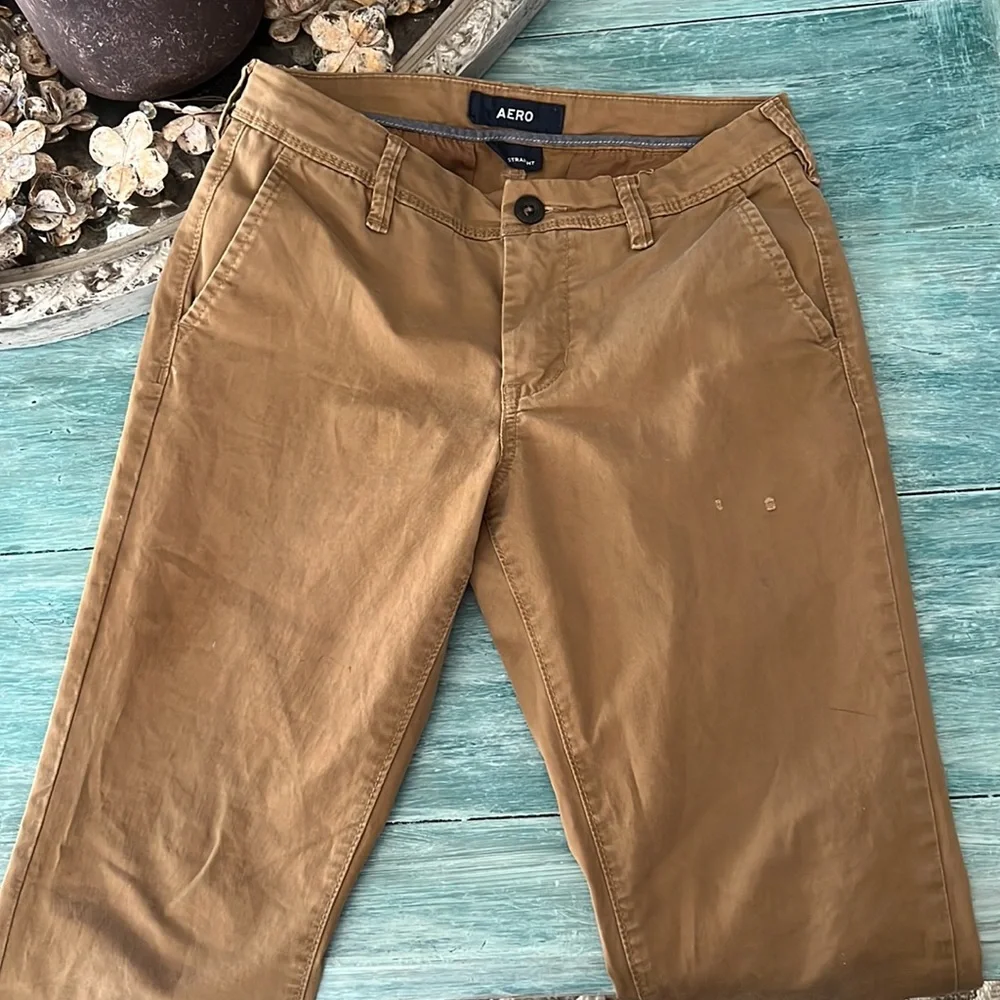 Aeropostale slim straight khaki pants.‎